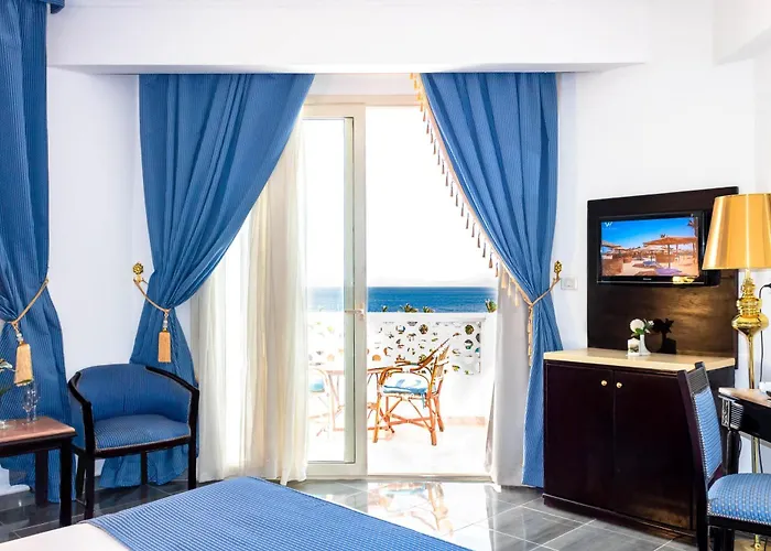 The Palace Otel