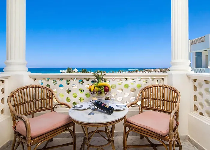 The Palace 5*